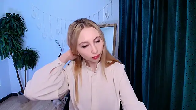 Snapshot of AshLinks_ chatting on January 9, 8:17 am AshLinks online show from January 9, 8:17 am