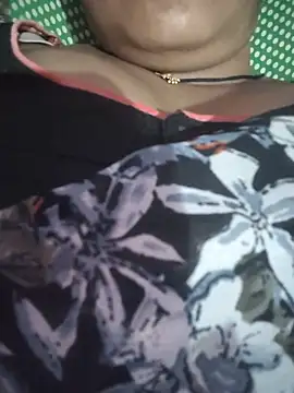 Nilam cute online show from May 13, 2:36 pm