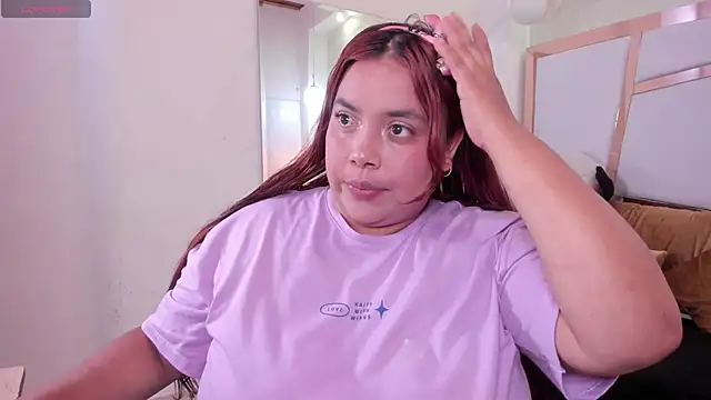 Snapshot of tatikanyx chatting on April 23, 12:15 pm tatikanyx online show from April 23, 12:15 pm