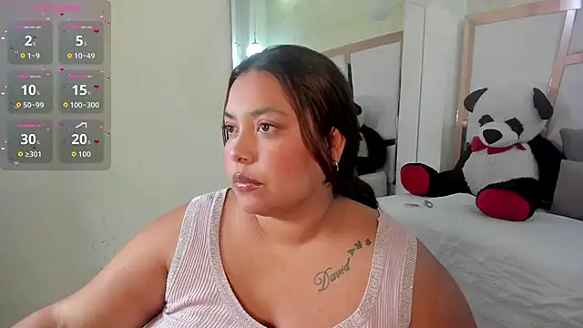 Snapshot of tatikanyx chatting on May 13, 12:13 pm tatikanyx online show from May 13, 12:13 pm