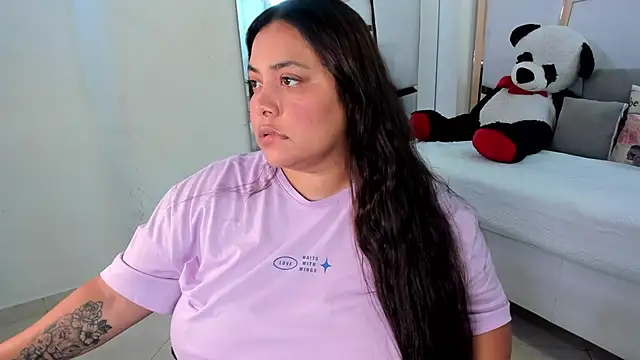 Snapshot of tatikanyx chatting on May 14, 12:23 pm tatikanyx online show from May 14, 12:23 pm