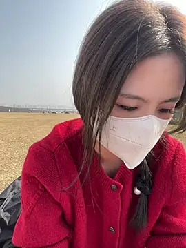 Snapshot of mi-ki1314 chatting on February 1, 5:06 am mi-ki1314 online show from February 1, 5:06 am