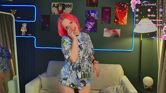 Waifu Ketrin online show from May 14, 6:53 am