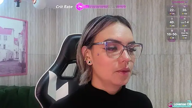 Snapshot of zarcasutra_t chatting on April 7, 12:49 pm zarcasutra t online show from April 7, 12:49 pm