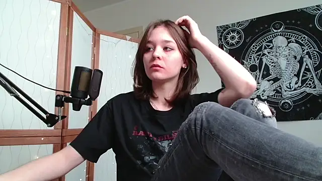 Mysterious Toy online show from March 21, 10:53 am