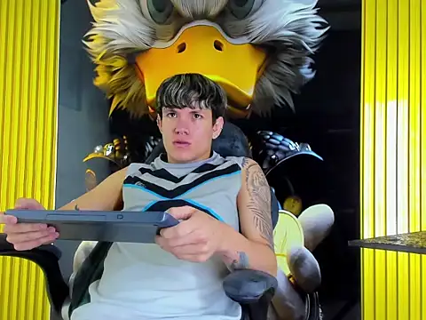 Snapshot of Sti_Sex_Boy chatting on January 11, 5:07 pm Sti Sex Boy online show from January 11, 5:07 pm