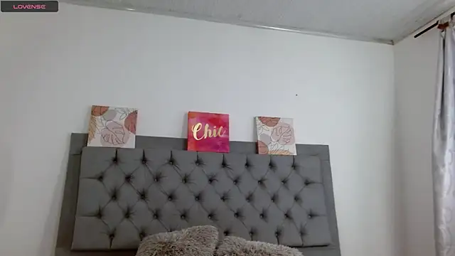 candy space online show from February 11, 6:35 pm