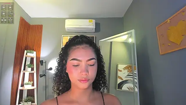 ailann  online show from January 16, 7:51 pm