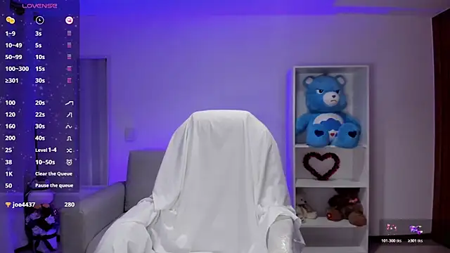  wtdreamgirl online show from March 29, 6:46 am