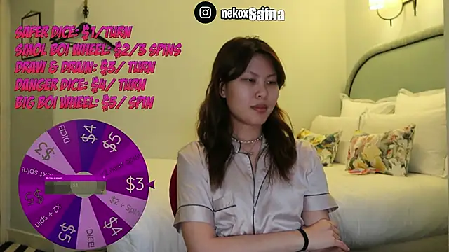 Snapshot of nekoxwaifu chatting on April 4, 6:27 pm nekoxwaifu online show from April 4, 6:27 pm