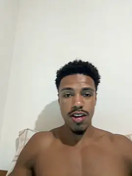 Snapshot of LorenzoBlack27 chatting on March 26, 11:54 pm LorenzoBlack27 online show from March 26, 11:54 pm