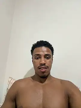 LorenzoBlack27 online show from May 6, 10:59 pm