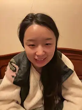 Qrooo online show from February 6, 11:13 am