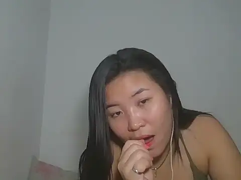 Zyeiii online show from January 11, 3:06 pm