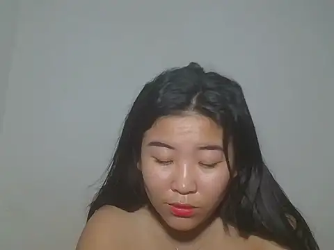 Zyeiii online show from March 26, 9:59 am