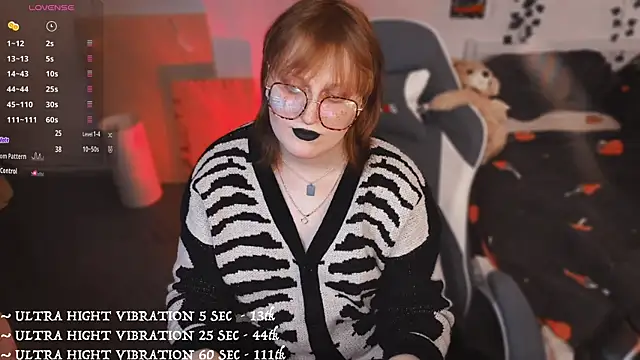Snapshot of kate_not_today chatting on February 16, 10:39 pm kate not today online show from February 16, 10:39 pm