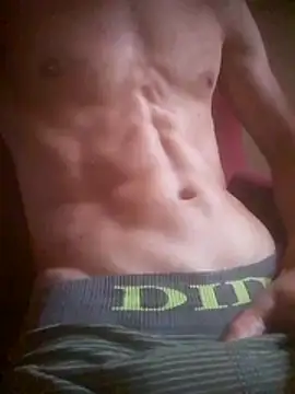 Snapshot of Manueloncho chatting on February 4, 9:59 am Manueloncho online show from February 4, 9:59 am