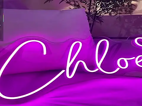 Chloe bigcock online show from January 14, 6:02 pm