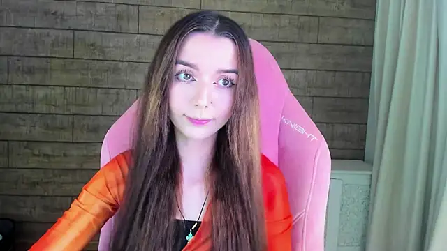 Snapshot of VanessaVienne chatting on April 25, 4:26 pm VanessaVienne online show from April 25, 4:26 pm