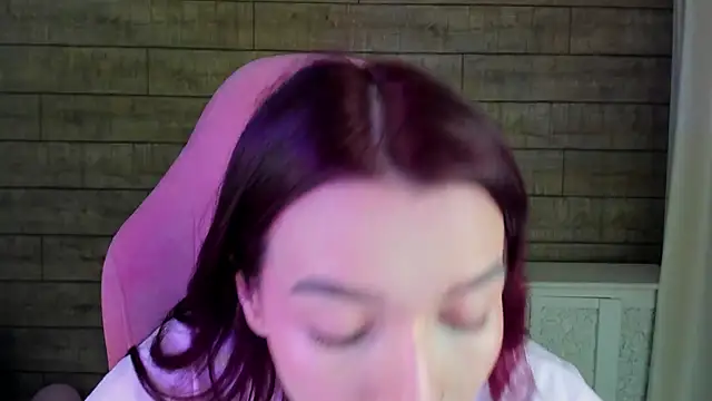 Snapshot of VanessaVienne chatting on May 16, 4:06 pm VanessaVienne online show from May 16, 4:06 pm