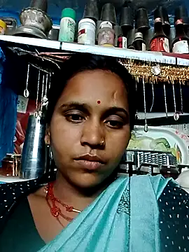 Snapshot of Panjaban_pooja chatting on February 4, 1:11 am Panjaban pooja online show from February 4, 1:11 am