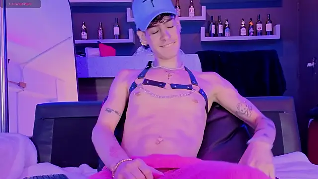 nova salvatore online show from March 2, 5:08 am