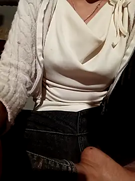 hoahong2 online show from February 5, 2:43 pm