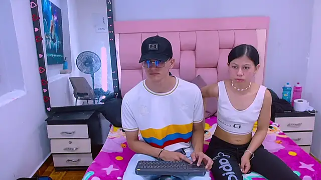 Sophi and Jack online show from March 10, 10:59 pm