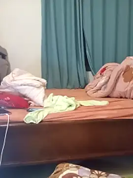 Snapshot of Minaa2x chatting on March 7, 12:24 pm Minaa2x online show from March 7, 12:24 pm