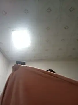 Snapshot of Minaa2x chatting on March 8, 2:10 pm Minaa2x online show from March 8, 2:10 pm