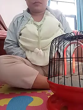 Snapshot of Minaa2x chatting on March 20, 8:08 am Minaa2x online show from March 20, 8:08 am