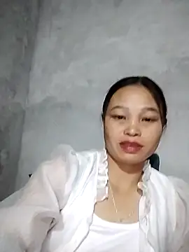 miray- online show from May 7, 1:05 pm
