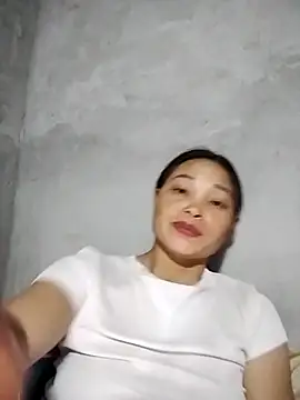 miray- online show from May 13, 9:55 pm