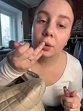 AnnaSeint online show from March 15, 1:17 pm