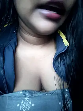 Snapshot of Desi_Nil_pori chatting on January 12, 9:25 am Desi Nil pori online show from January 12, 9:25 am