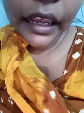 Snapshot of Desi_Nil_pori chatting on March 7, 5:21 pm Desi Nil pori online show from March 7, 5:21 pm