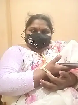 Snapshot of misammahyd chatting on February 6, 12:30 pm misammahyd online show from February 6, 12:30 pm