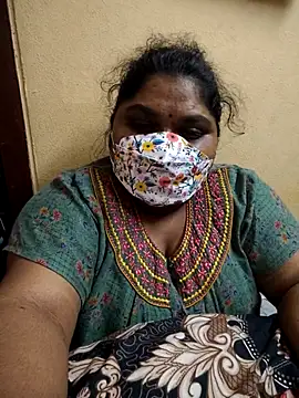 misammahyd online show from June 29, 6:41 pm