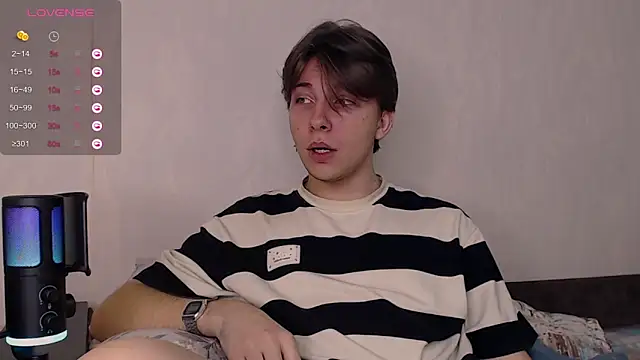 Snapshot of marcus_euphoria_ chatting on January 13, 3:17 pm marcus euphoria online show from January 13, 3:17 pm