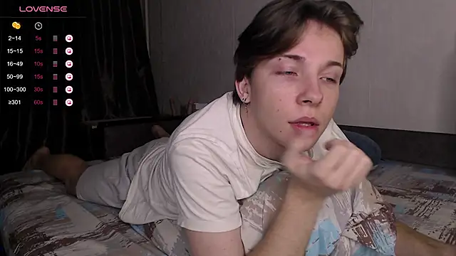 Snapshot of marcus_euphoria_ chatting on January 16, 4:44 pm marcus euphoria online show from January 16, 4:44 pm