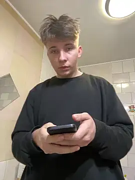 Snapshot of marcus_euphoria_ chatting on February 7, 5:38 pm marcus euphoria online show from February 7, 5:38 pm