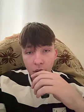 Snapshot of marcus_euphoria_ chatting on February 15, 6:43 am marcus euphoria online show from February 15, 6:43 am