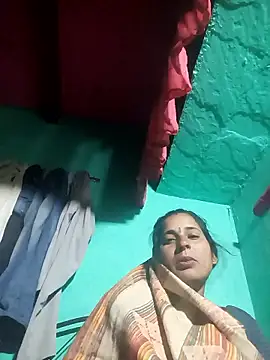 Snapshot of Reena_lodha chatting on January 15, 10:13 pm Reena lodha online show from January 15, 10:13 pm