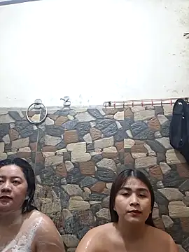 Seductive Two0205 online show from May 19, 10:49 pm