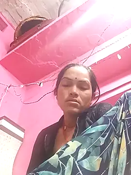 Snapshot of Sonam15884 chatting on February 26, 11:15 pm Sonam15884 online show from February 26, 11:15 pm