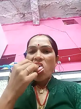 Snapshot of Sonam15884 chatting on March 1, 1:13 pm Sonam15884 online show from March 1, 1:13 pm