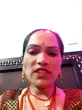 Snapshot of Sonam15884 chatting on April 19, 4:28 pm Sonam15884 online show from April 19, 4:28 pm