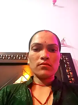Snapshot of Sonam15884 chatting on May 6, 1:27 pm Sonam15884 online show from May 6, 1:27 pm