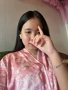 Gwen879 online show from January 16, 1:26 pm