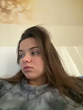 LadyinBed99 online show from February 14, 7:38 am